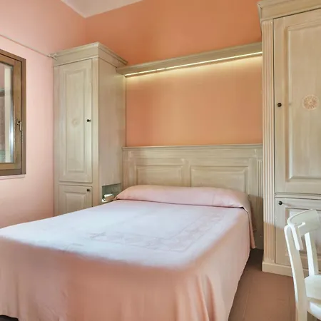 With Private In Just 100 Meters From The Sea Aparthotel *