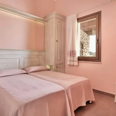 With Private In Just 100 Meters From The Sea * Bosa Marina