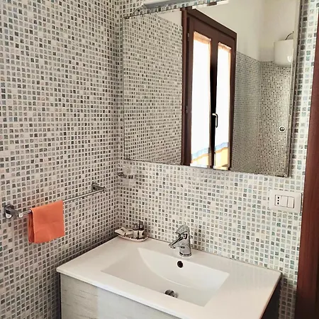 With Private In Just 100 Meters From The Sea * Bosa Marina