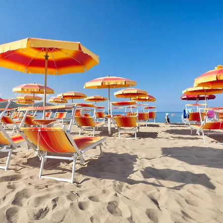 With Private In Just 100 Meters From The Sea Aparthotel *